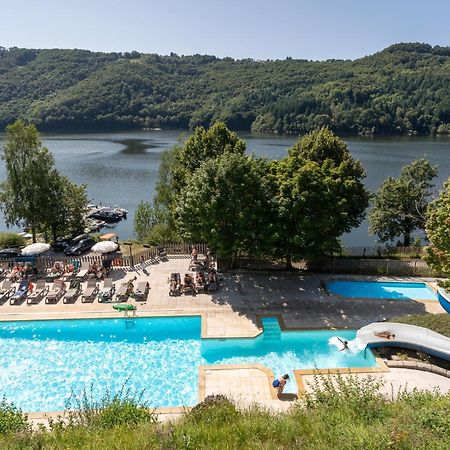 Camping La Source Therondels Esterno foto